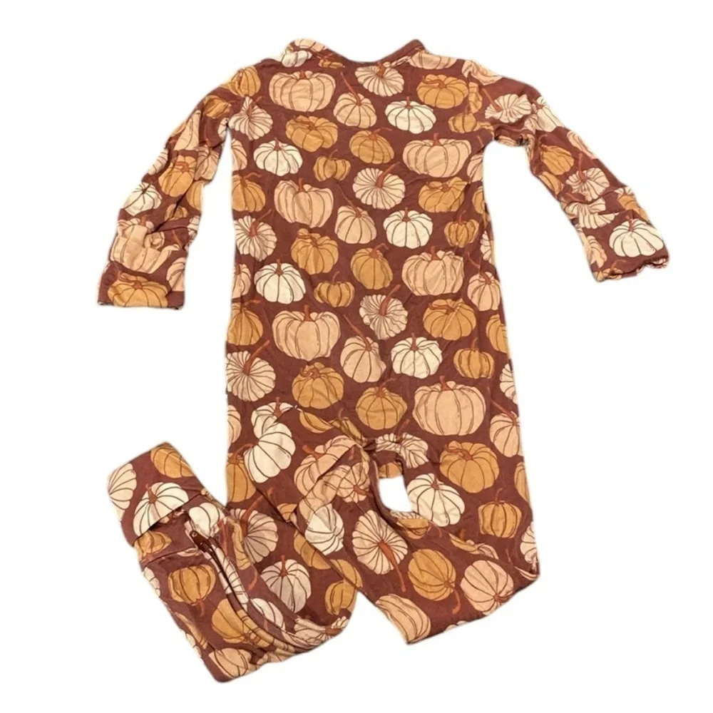 Gigi and Max Salem Pumpkin Footie Convertible Romper - 18-24 months Fall Autumn​